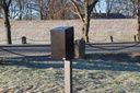 Postkasse Grimstad, sort